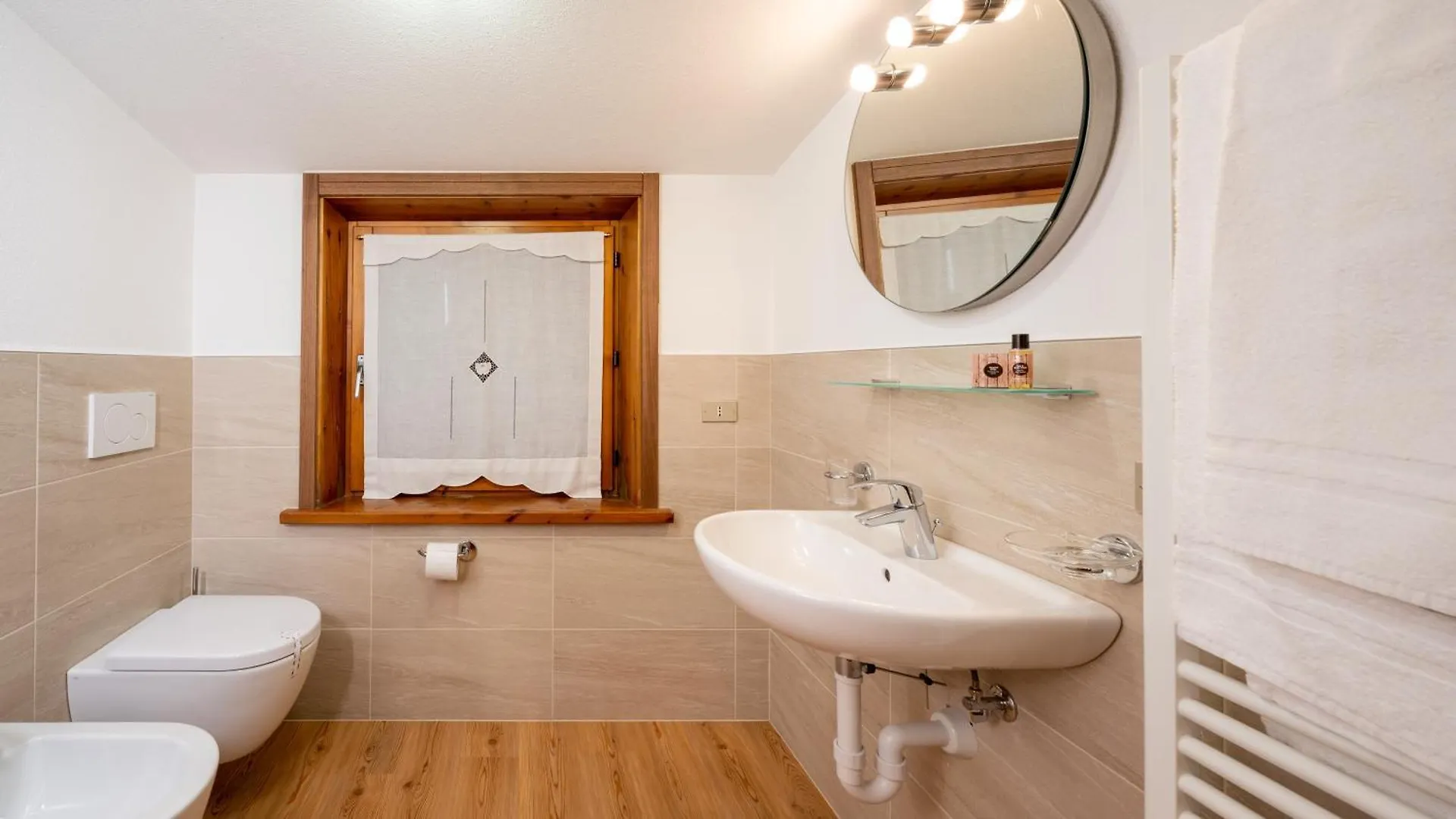Chalet Li Mina Livigno 2*,  Italy