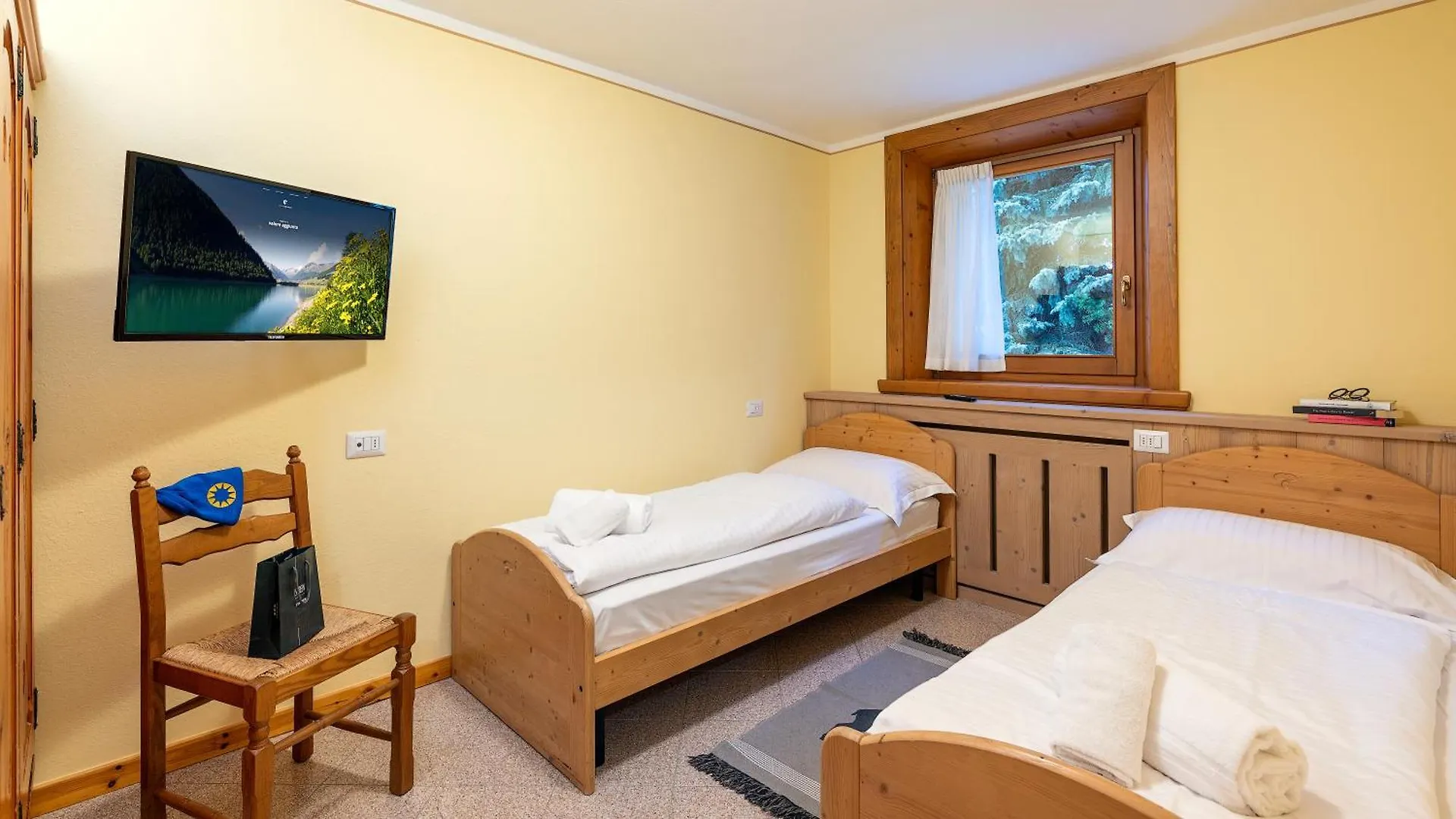 Chalet Li Mina Livigno 2*,  Italy
