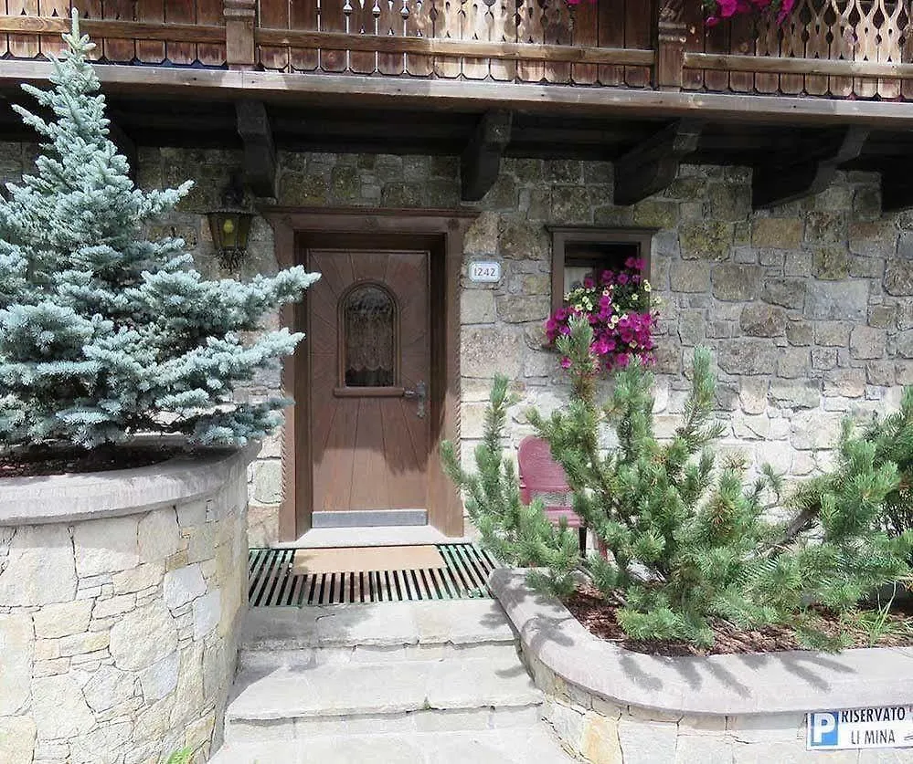 ** Aparthotel Chalet Li Mina Livigno Italy