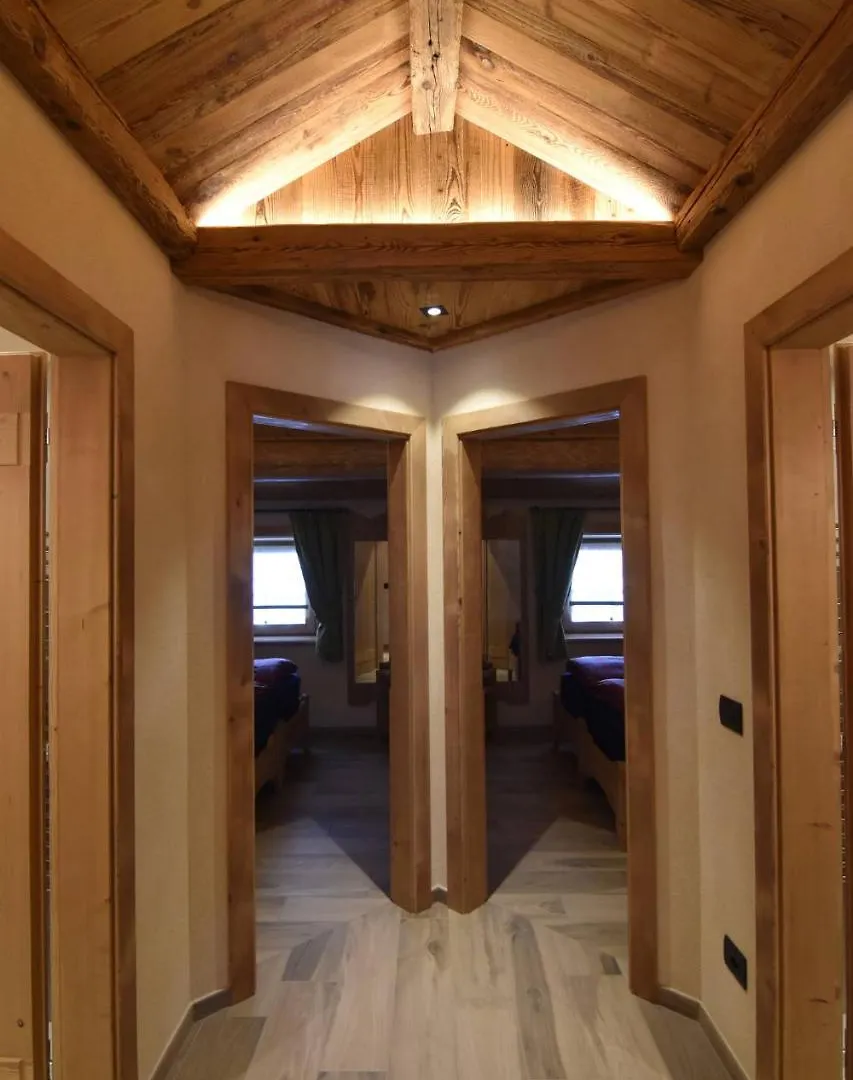 Chalet Li Mina Livigno 2*,  Italy