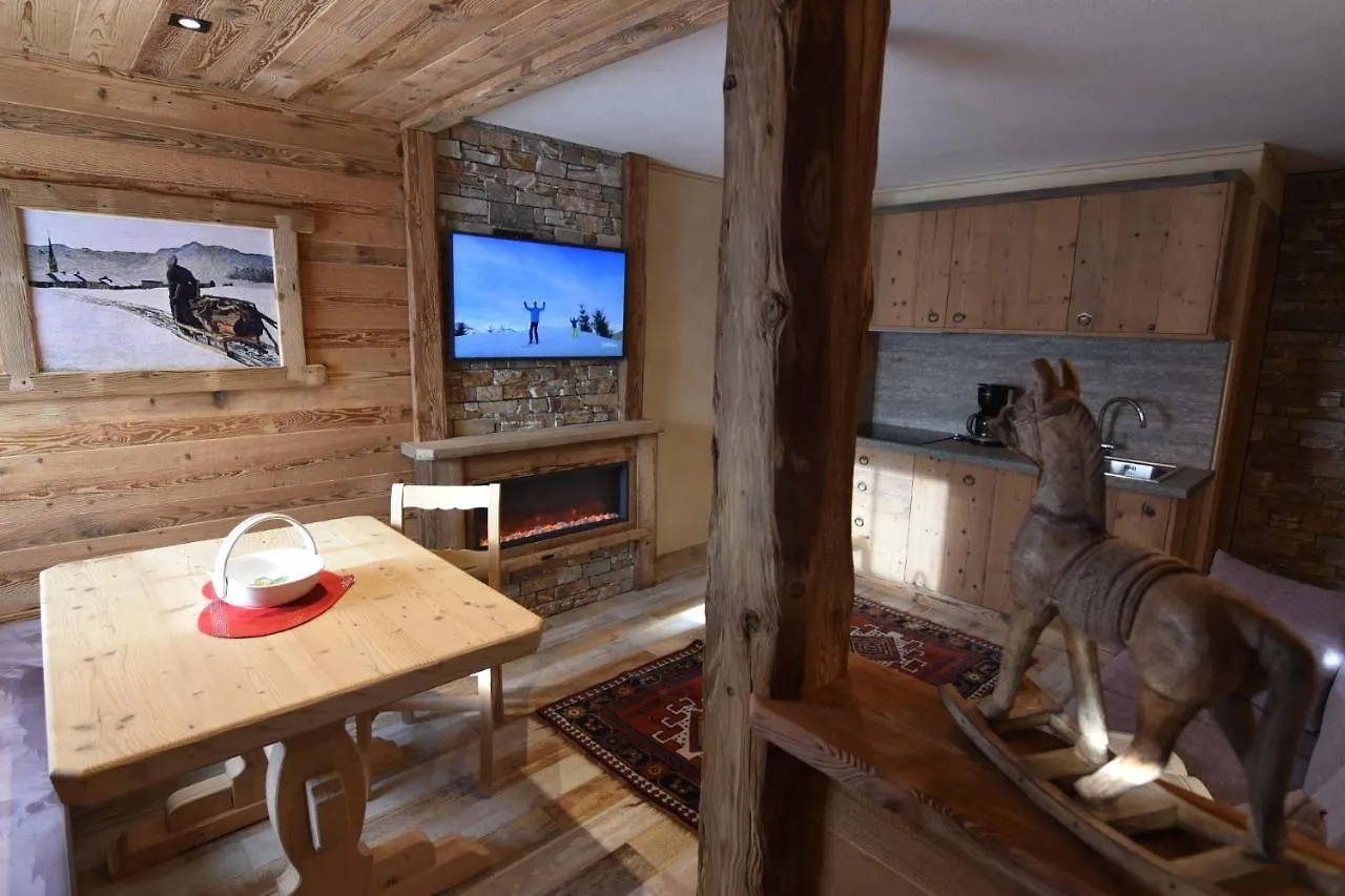Chalet Li Mina Livigno 2*,  Italy